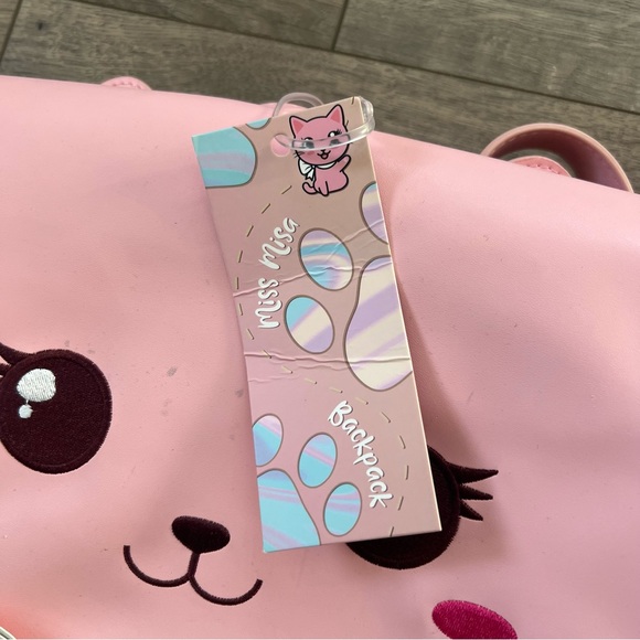 Miss Misa Cat Backpack - Picture 4 of 7